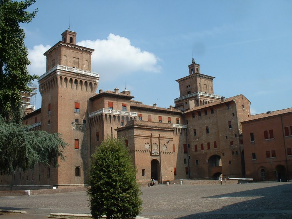 Ferrara – a perfect, small city in Italy – The Educated Traveller