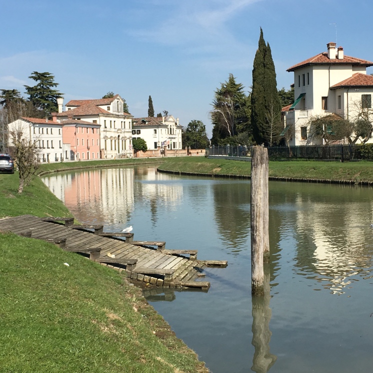 The Brenta waterway, our base for The Writer's Retreat in the glorious Veneto region, 18-24 September, 2022
