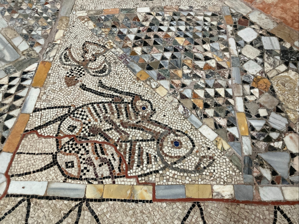 Murano - a pair of crickets in mosaic